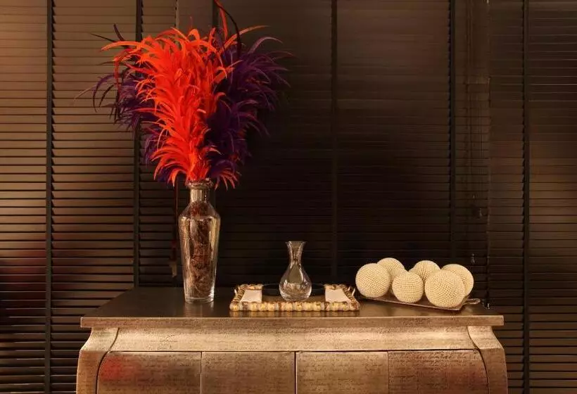 Отель Abadia Del Pirineo