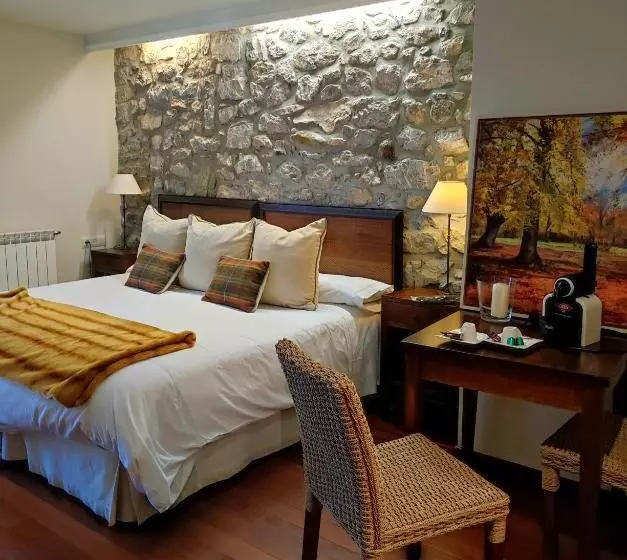 Отель Abadia Del Pirineo