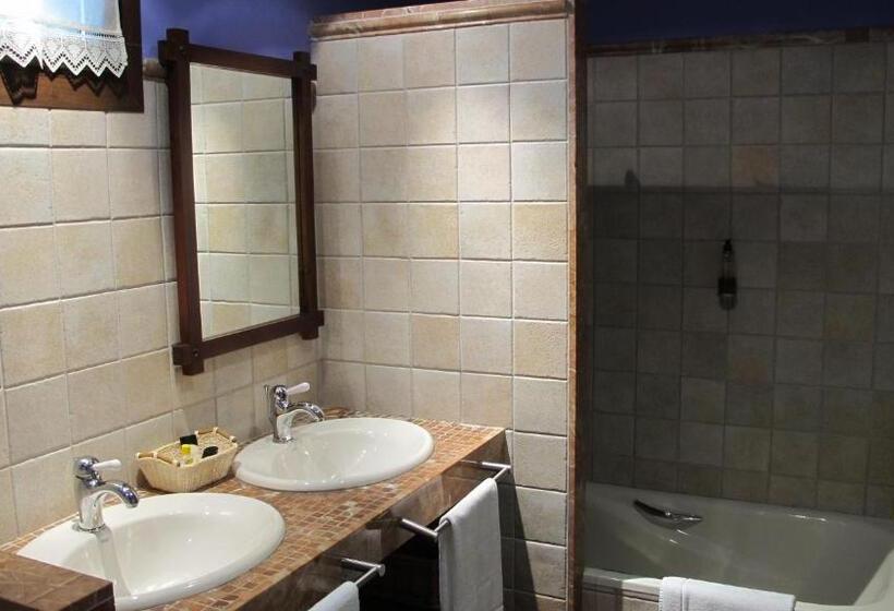 בית מלון כפרי Abadia Del Pirineo