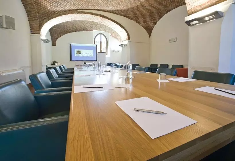 Отель Albergo La Corte Albertina