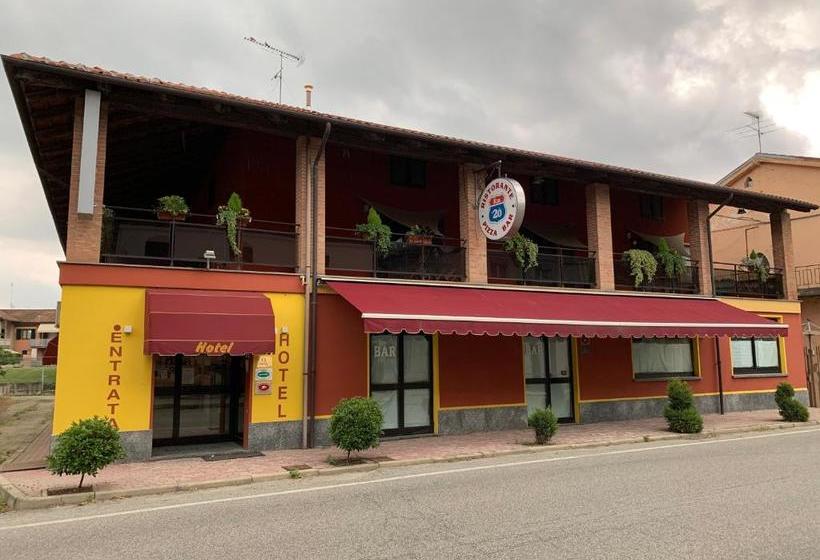 Szálloda Albergo M Motta