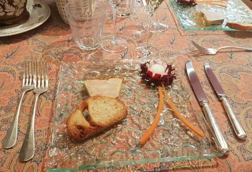 ホテル Hôtel Restaurant Le Schlossberg