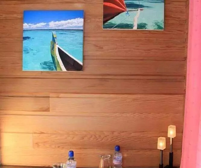 ホテル Hôtel Ostrea & Sa Villa