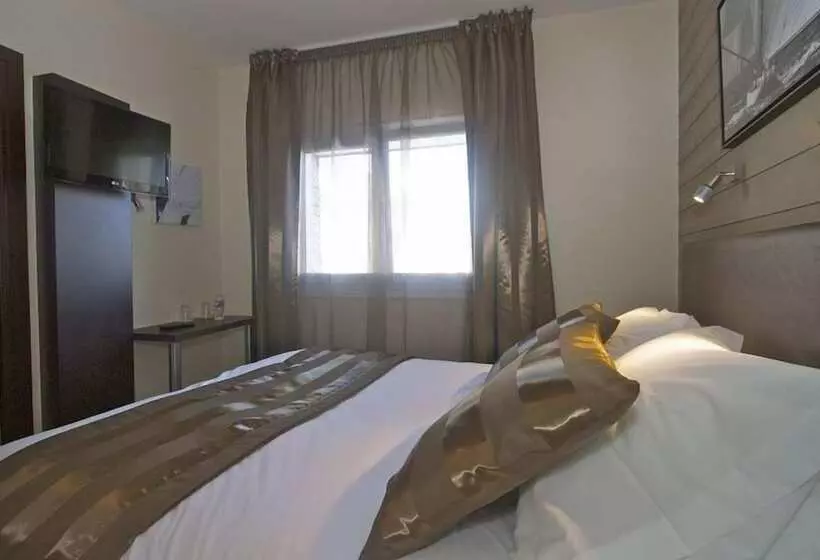 ホテル Hôtel Ostrea & Sa Villa