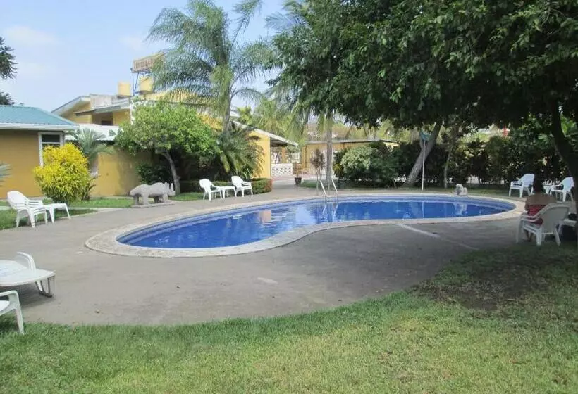 هتل La Punta