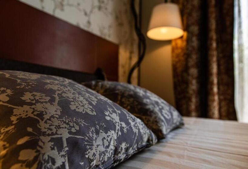 בית מלון כפרי Langhe