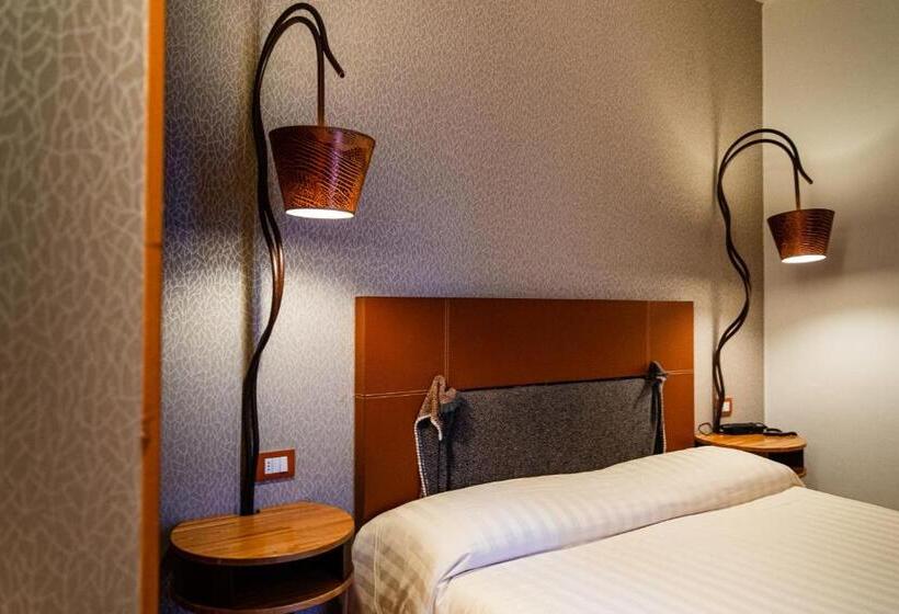 בית מלון כפרי Langhe