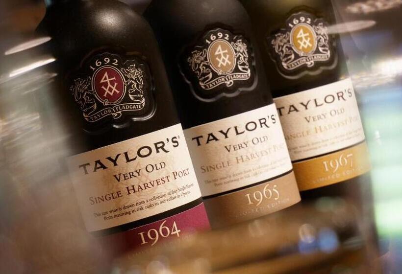 בית מלון כפרי Le Tillau