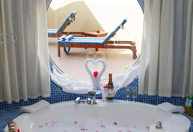 בית מלון כפרי Livvo Risco Del Gato Suites