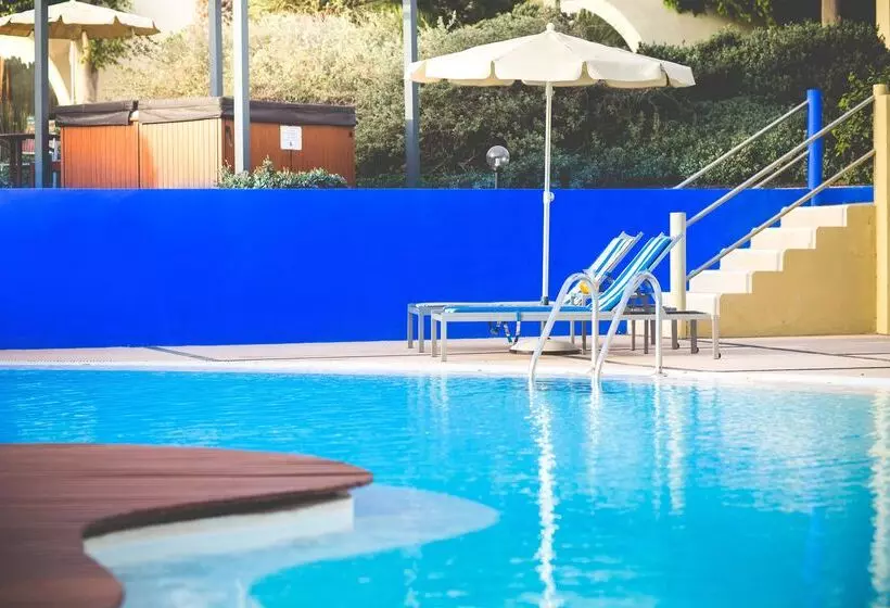 בית מלון כפרי Livvo Risco Del Gato Suites