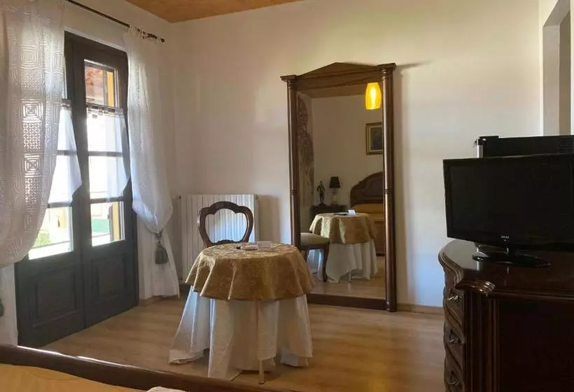 호텔 Albergo M Motta