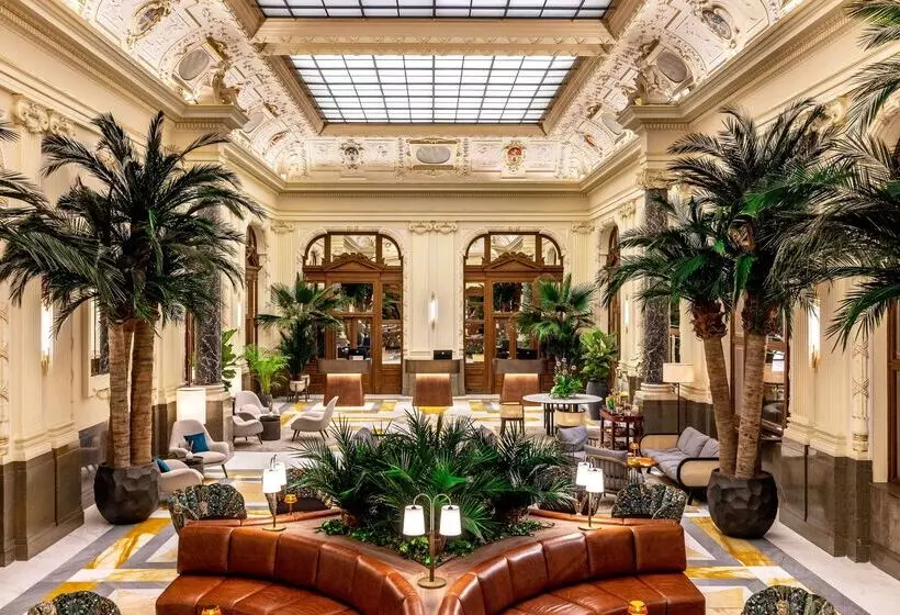 هتل NH Collection Prague Carlo Iv