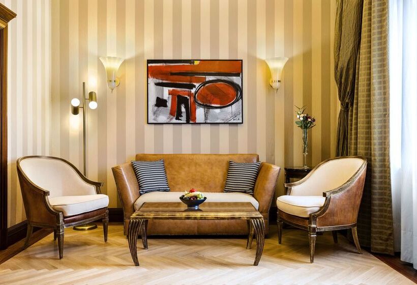 هتل NH Collection Prague Carlo Iv