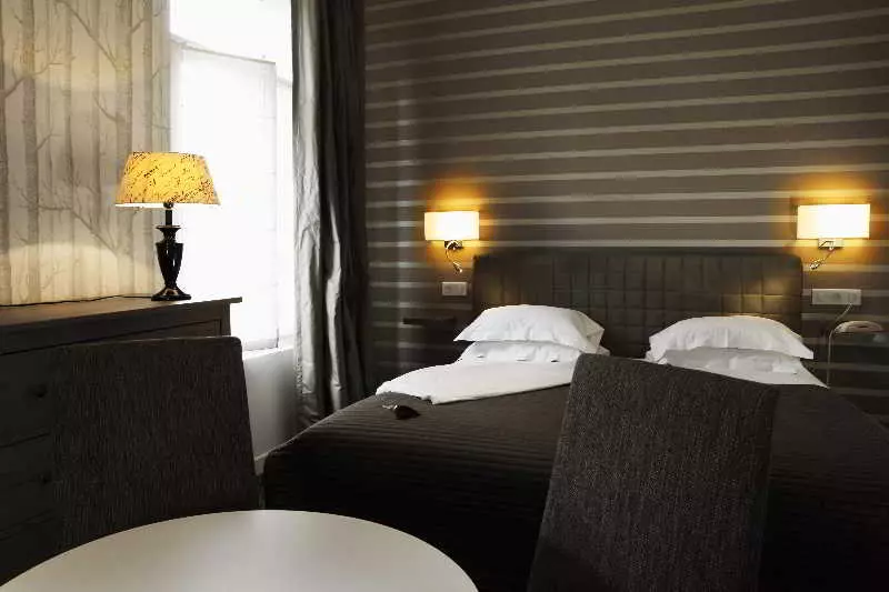 هتل Demeures & Châteaux Le Pavillon D Enghien, Vichy Centre