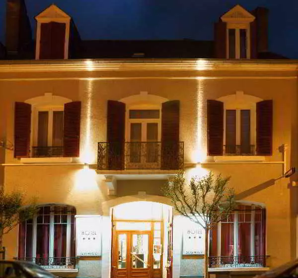 هتل Demeures & Châteaux Le Pavillon D Enghien, Vichy Centre