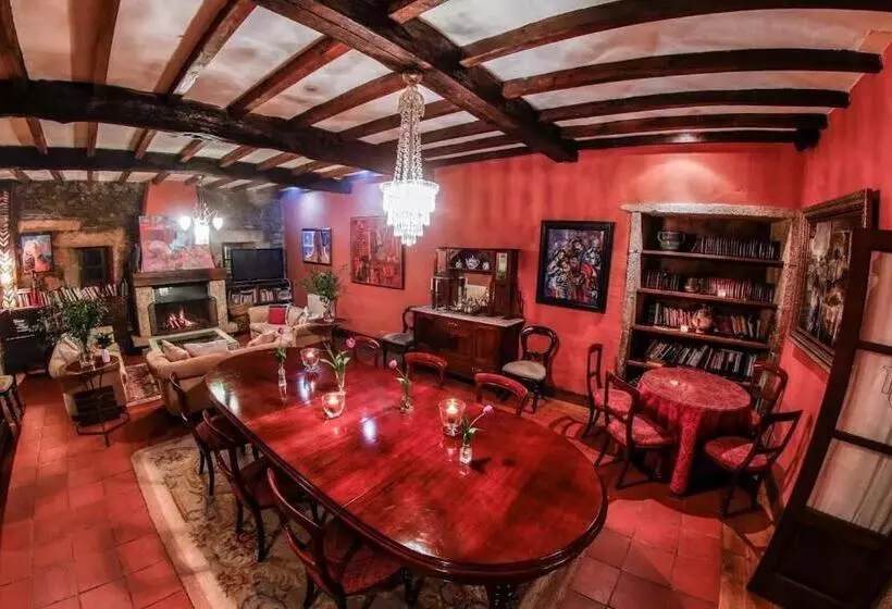 Сельский отель Rectoral De Cines