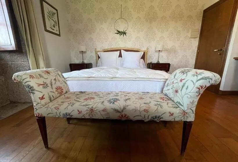 Сельский отель Rectoral De Cines