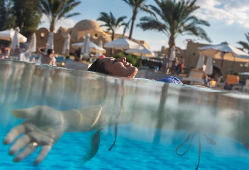 هتل The Three Corners Rihana Inn