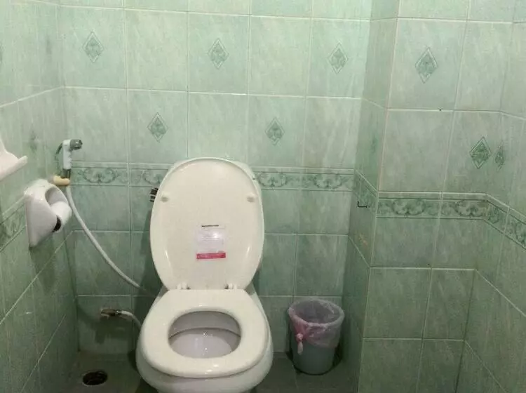 فندق Thepparat Lodge Krabi