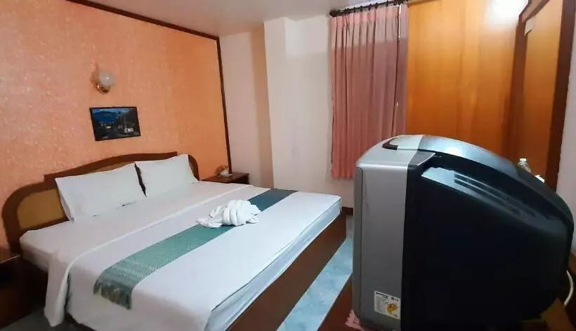 فندق Thepparat Lodge Krabi