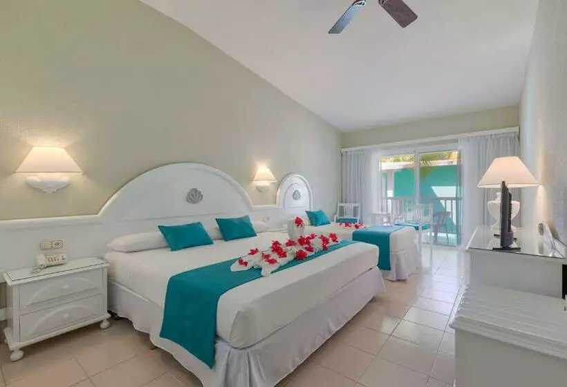 リゾートホテル Playabachata