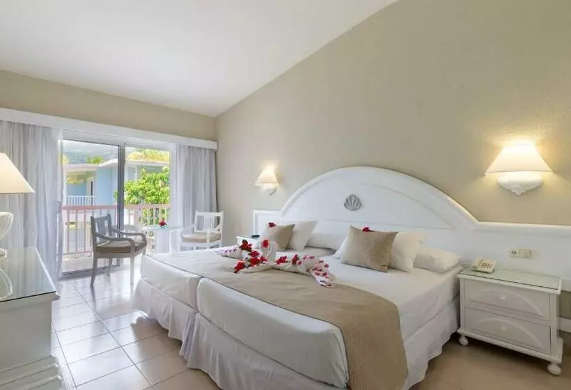 リゾートホテル Playabachata