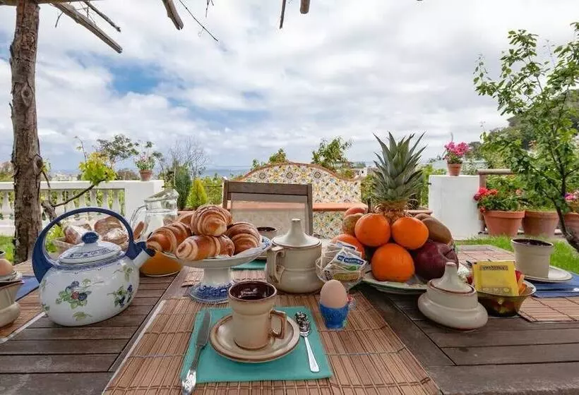 تختخواب و صبحانه Casa Amena