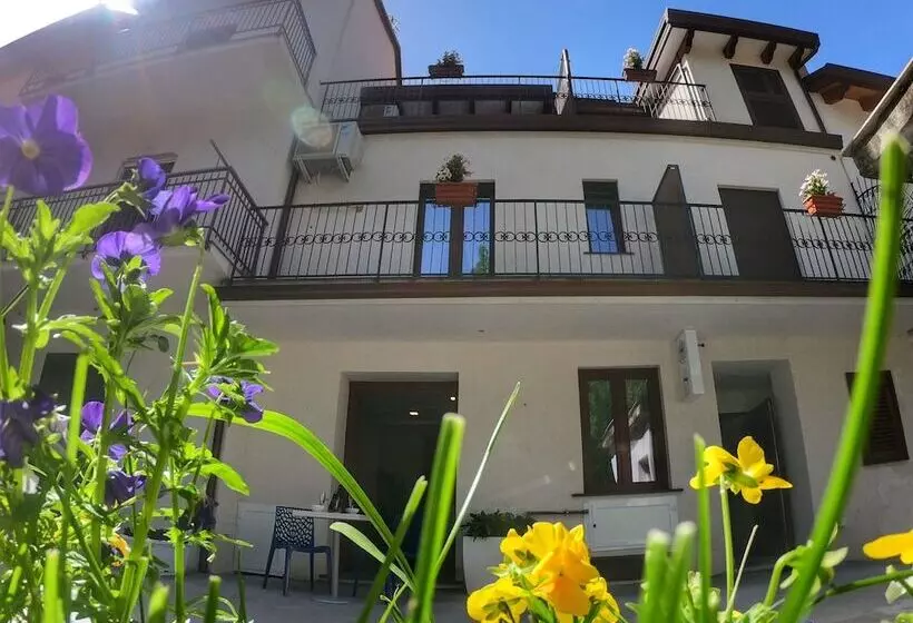 Aamiaismajoitus (B&B) Costa Blu