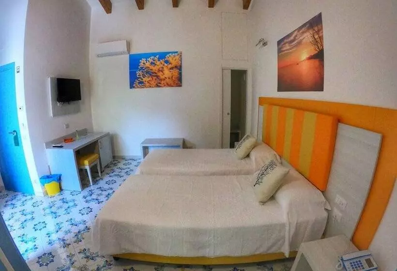 Aamiaismajoitus (B&B) Costa Blu