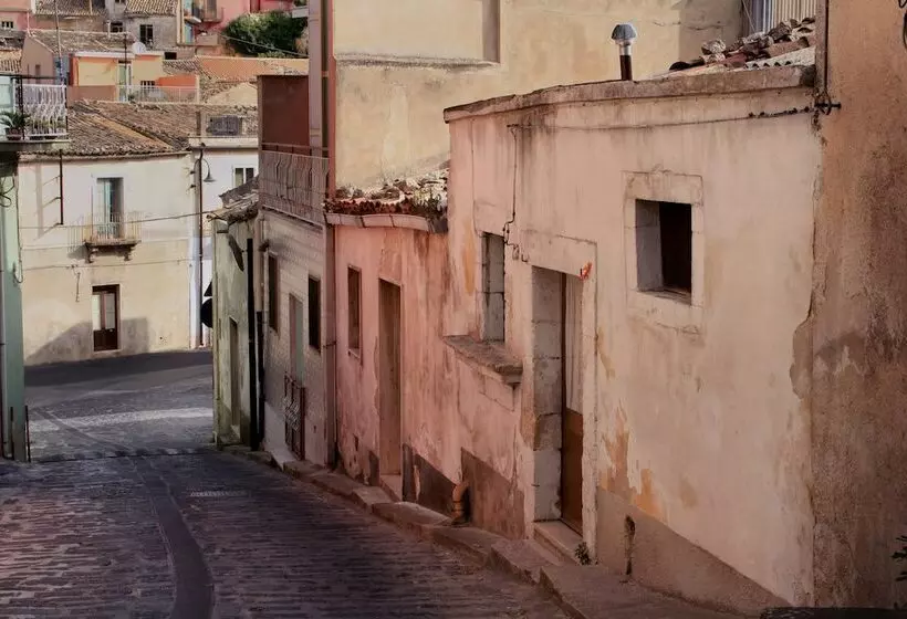 ベッドアンドブレックファースト I Dammusi