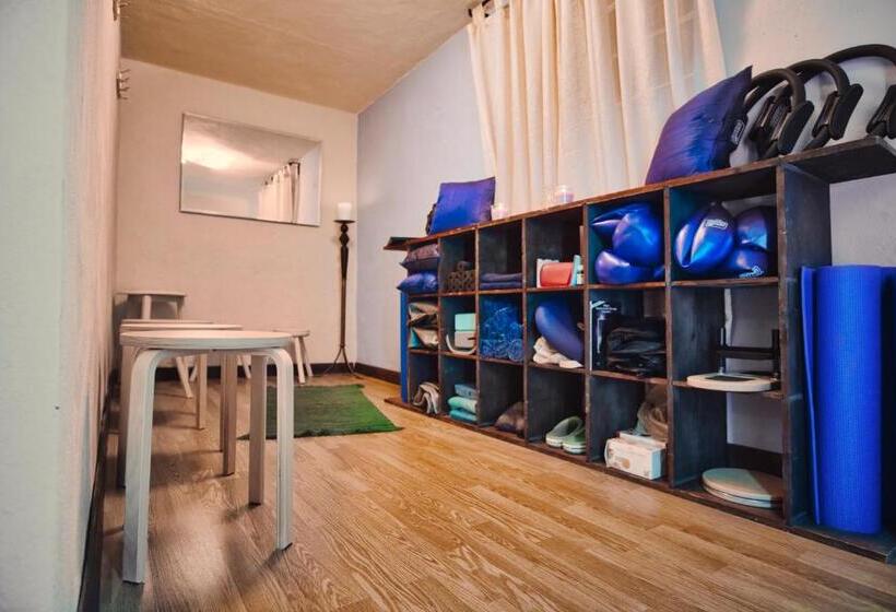 مبيت وإفطار La Crestolina