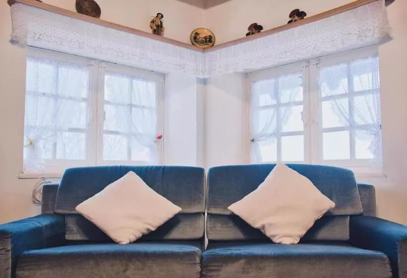 Aamiaismajoitus (B&B) La Crestolina