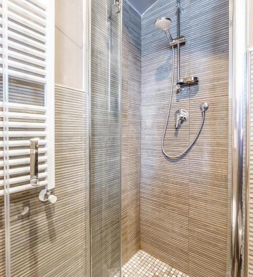 تختخواب و صبحانه Vittorio S Luxury