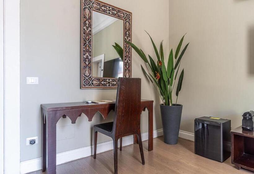 تختخواب و صبحانه Vittorio S Luxury