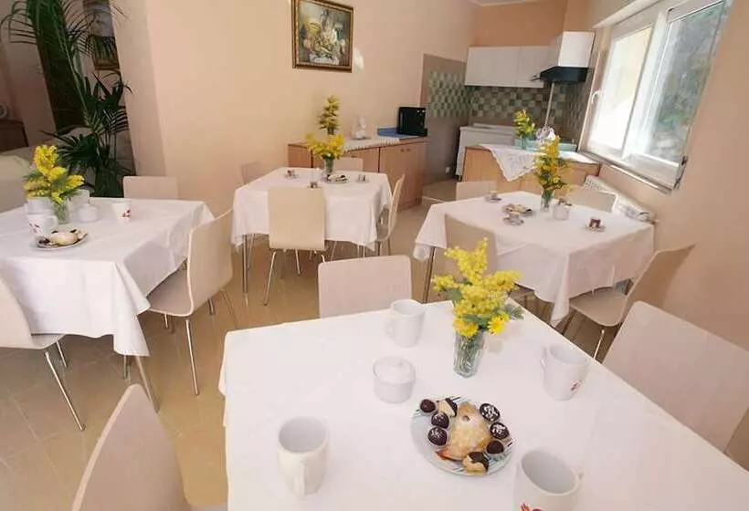 Bed & Breakfast La Ganzaria