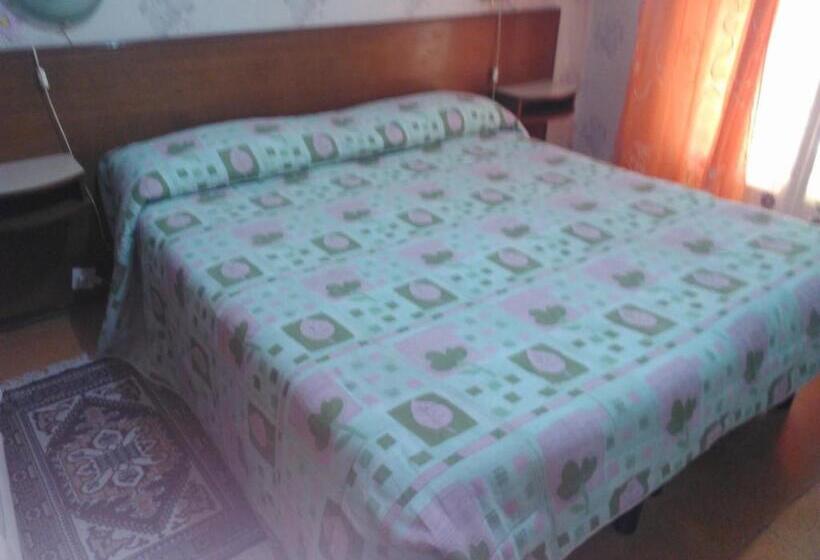 Отель Pensione Santa Chiara Di Biancheri Katia