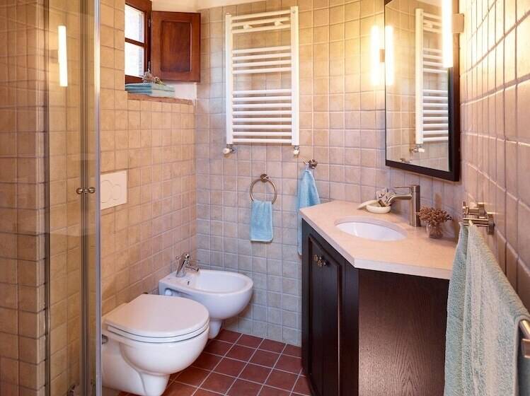 בית מלון כפרי Agriturismo Podere Cortilla