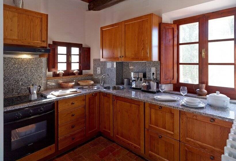 בית מלון כפרי Agriturismo Podere Cortilla