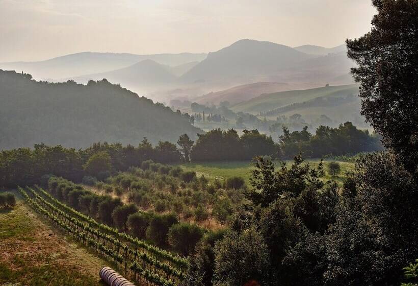 בית מלון כפרי Agriturismo Podere Cortilla