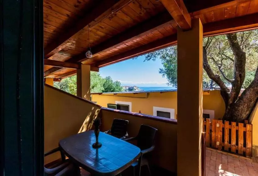 Hotelli Villaggio Residence Pietra Grigia
