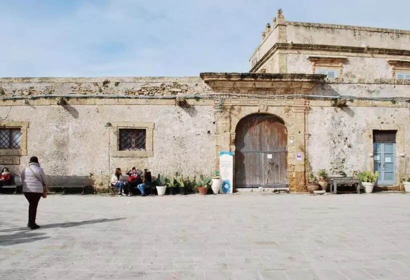 ペンション Casa Maritrì Locazione Turistica