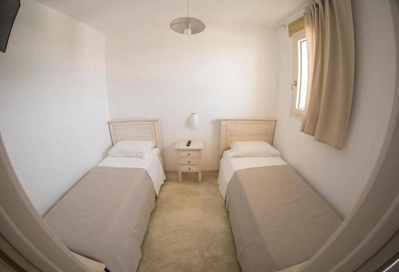 Blue And Blue Luxury Bed & Breakfast