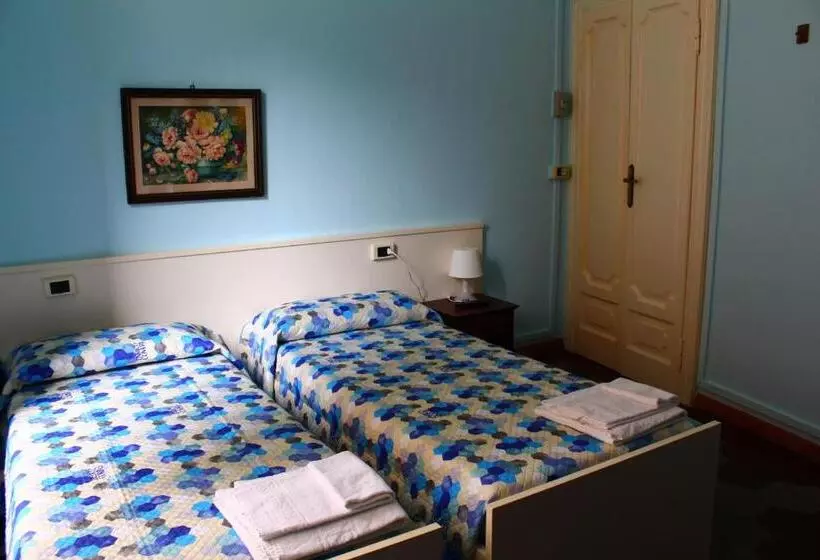 هتل Albergo Del Lago