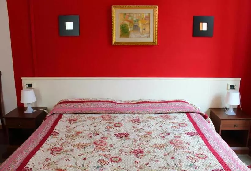 هتل Albergo Del Lago