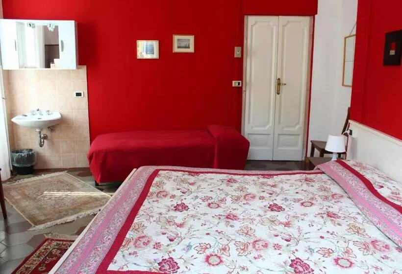 هتل Albergo Del Lago