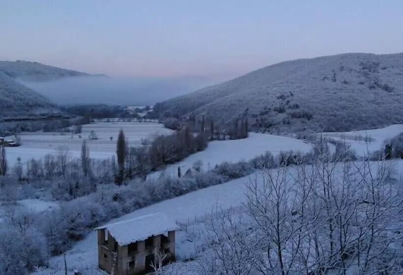 هتل روستایی Agriturismo Cardito