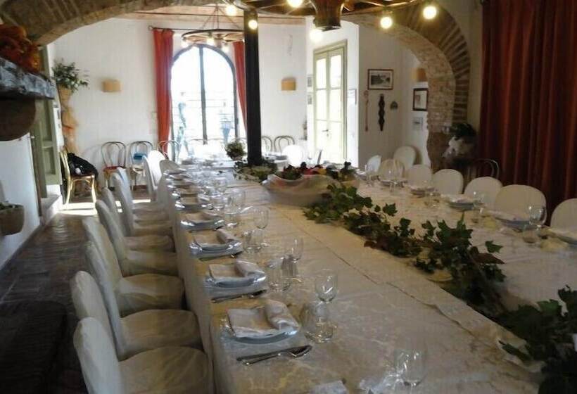 교외 호텔 Agriturismo Cardito