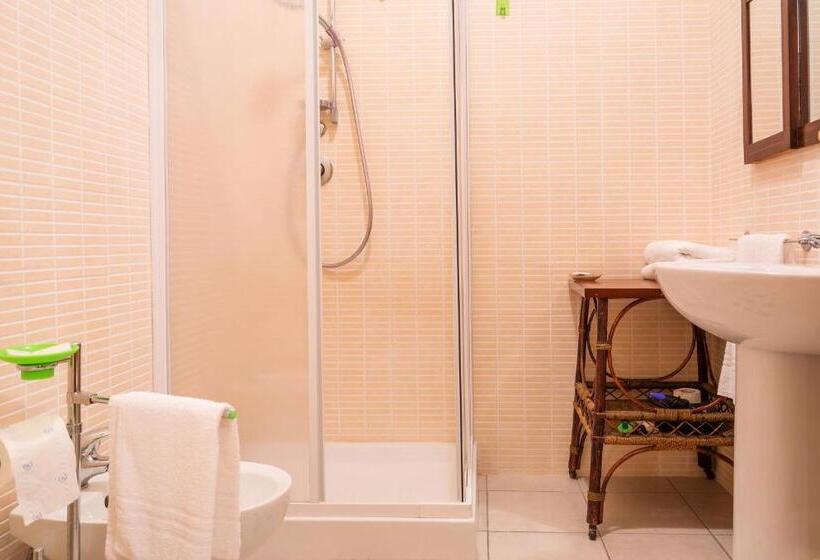 בית מלון כפרי Azienda Agrituristica Cluana