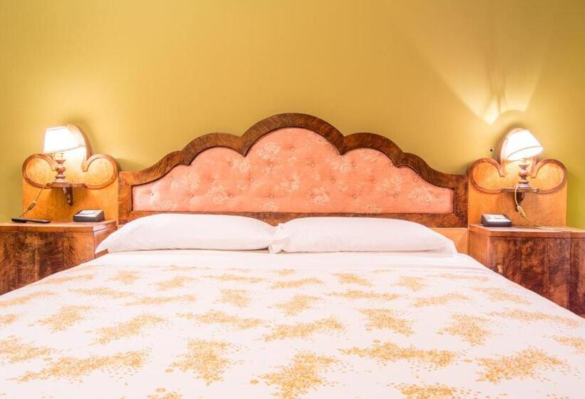 בית מלון כפרי Azienda Agrituristica Cluana