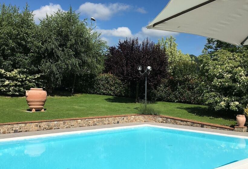 펜션 Affittacamere Il Melograno